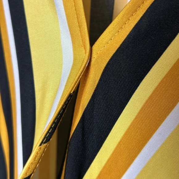 Semi wrap Blouse ,NWT, diagonal striped,flattering,bold,lagenlook ,office siren - Picture 4 of 9